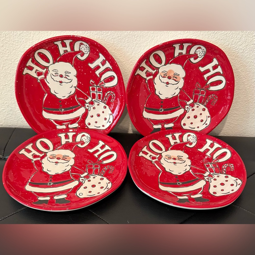 Set Of 4 Santa Claus Salad Plates 8.5" Ceramic Christmas Eli + Ana spectrum NEW